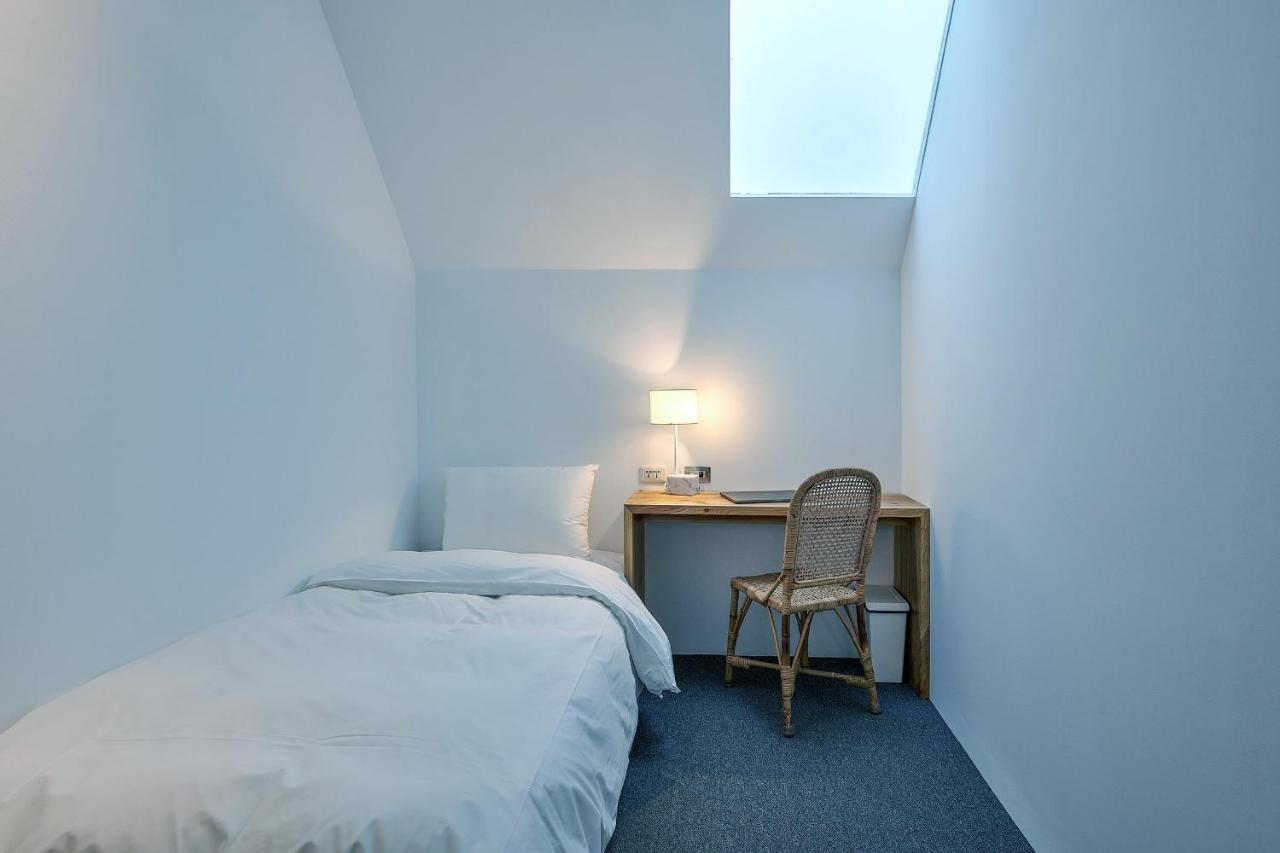 Star Hostel Taichung Parklane Eksteriør bilde